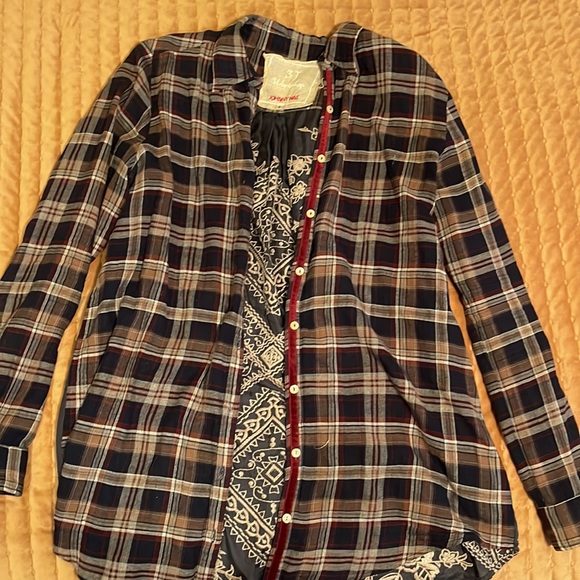 Johnny Was button down - Picture 2 of 4